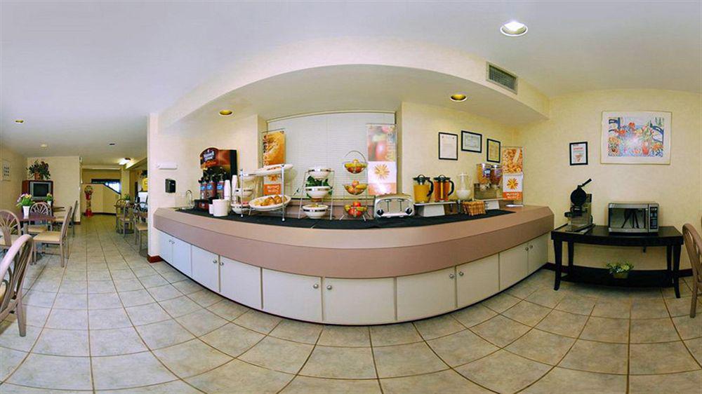 Inn Quality Northeast Near I-40 Memphis